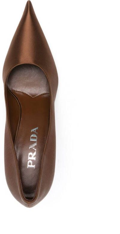 Prada 85 mm satijnen pumps Bruin