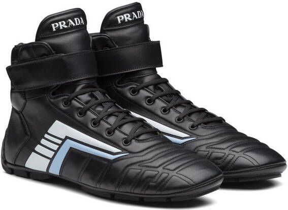 Prada Chukka veterlaarzen Zwart