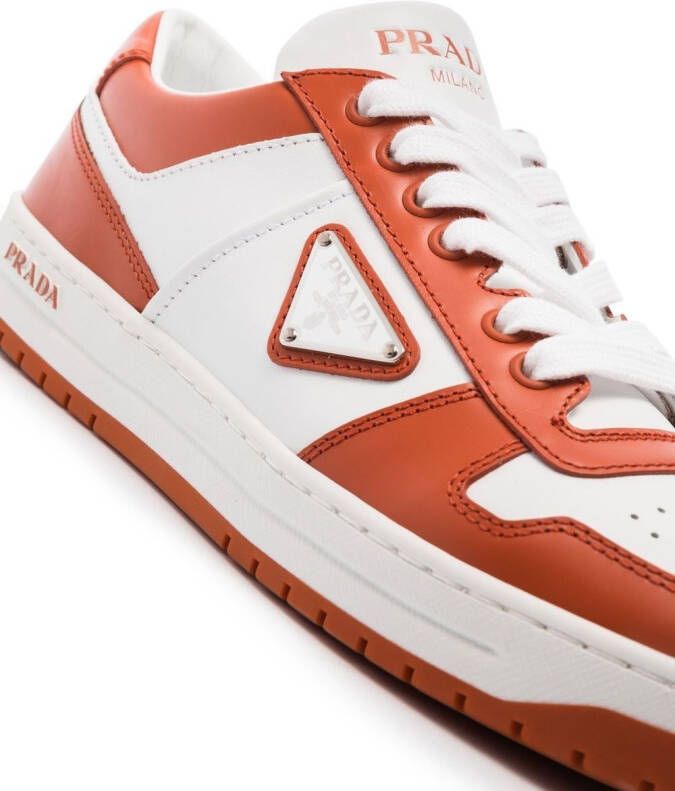 Prada Downtown leren sneakers Wit