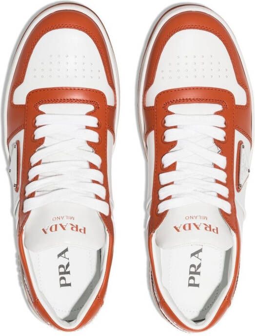 Prada Downtown leren sneakers Wit