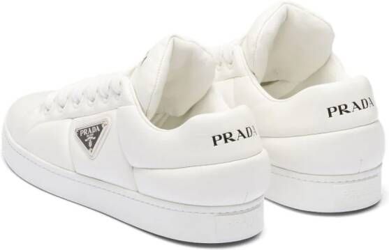 Prada Gewatteerde slippers Wit