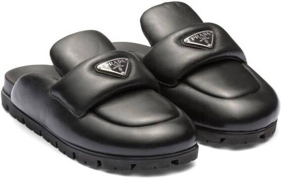 Prada Gewatteerde slippers Zwart