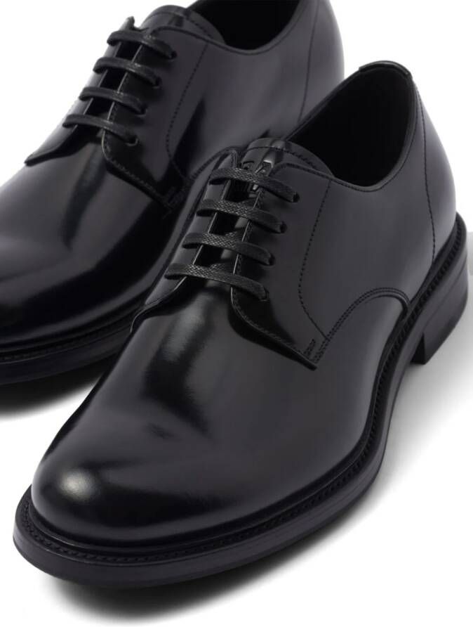 Prada Leren derby schoenen Zwart