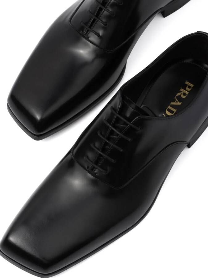 Prada Leren schoenen Zwart