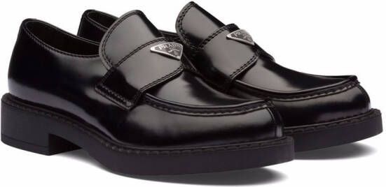 Prada Chocolate loafers van geborsteld leer Zwart