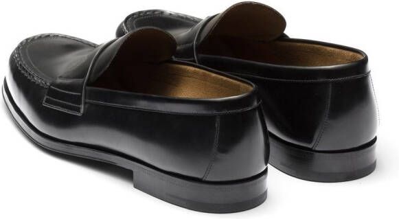 Prada Loafers met logoplakkaat Zwart