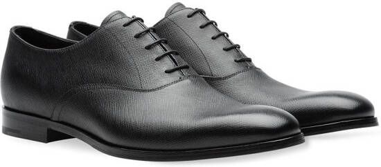 Prada Oxford schoenen van Saffiano leer Zwart