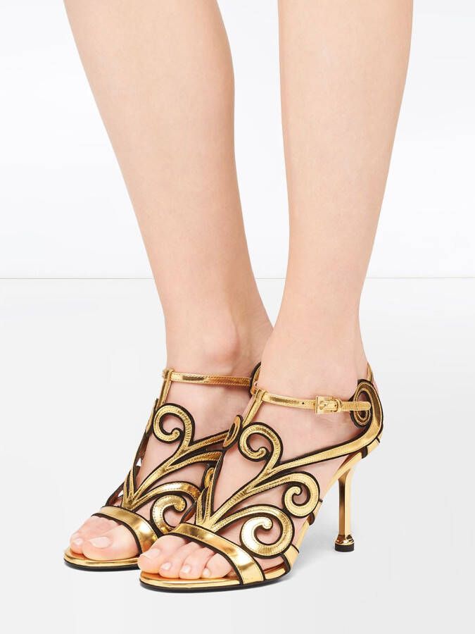 Prada Sandalen met bandjes Goud