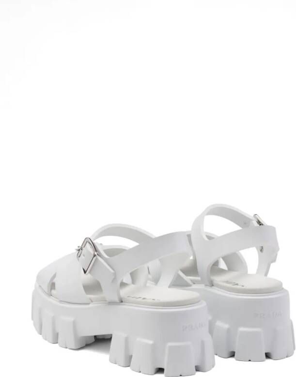 Prada Sandalen met logo en plateauzool Wit