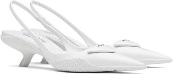 Prada Slingback pumps met puntige neus Wit