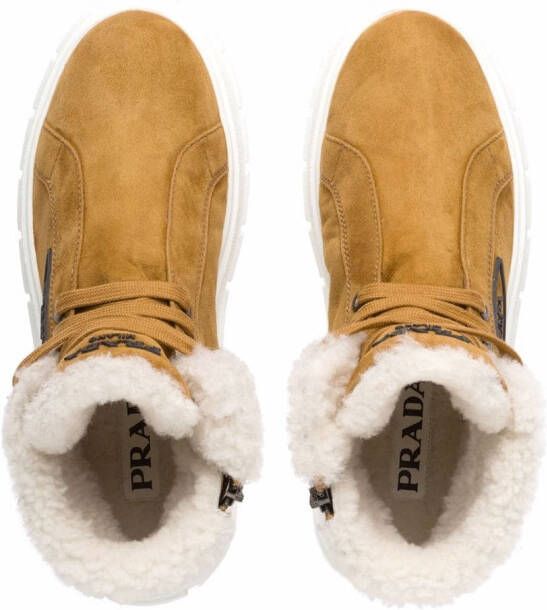 Prada Snowboots met vlakken Bruin