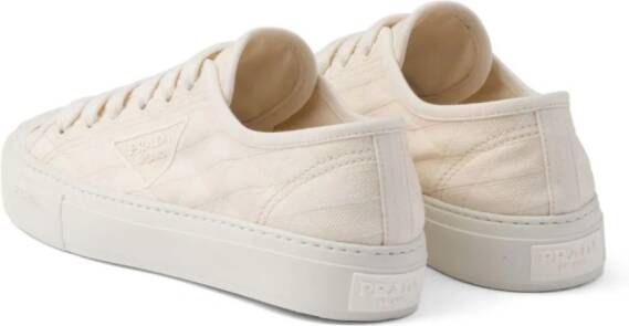 Prada Canvas sneakers met logo Beige