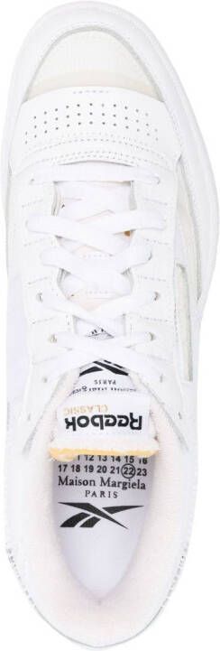 Reebok x Maison Margiela Club C low-top sneakers Wit