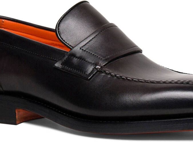 Santoni Loafers met ronde neus Bruin