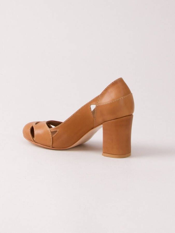 Sarah Chofakian pumps met chunky hak Beige