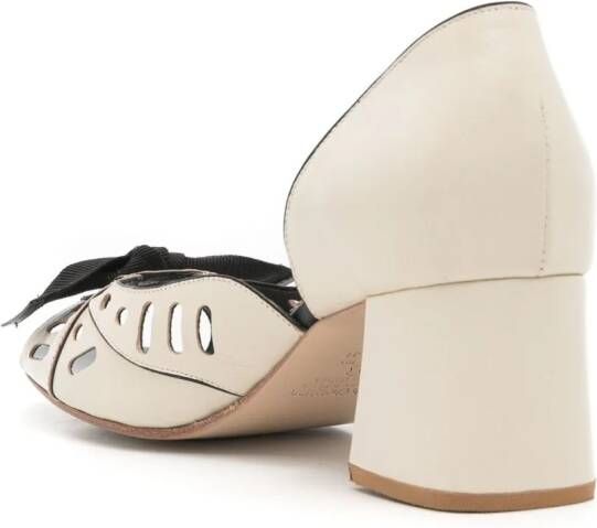 Sarah Chofakian Pumps met strik-detail Beige