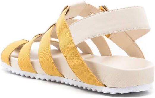 Sarah Chofakian Simpson sandalen met gesp Geel