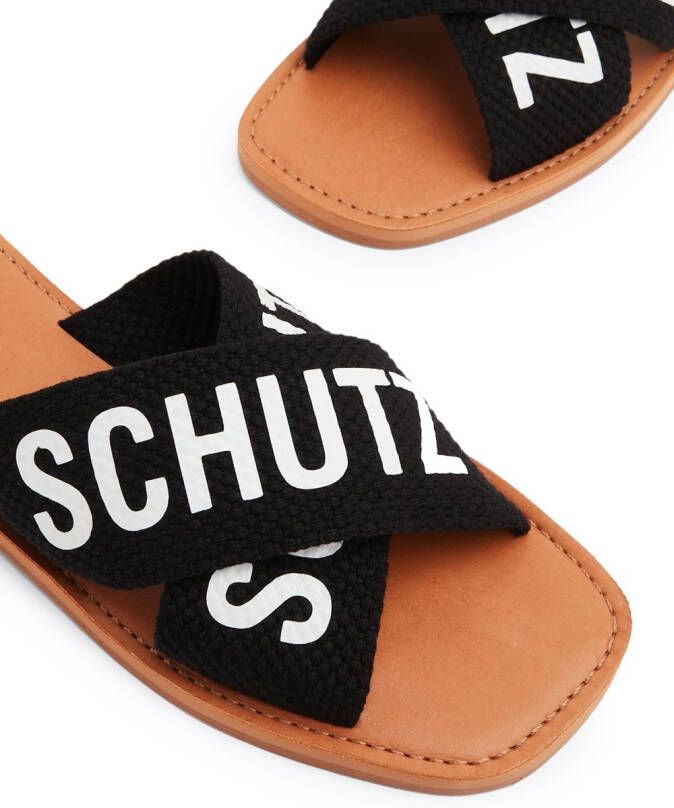 Schutz Slippers met logoprint Zwart