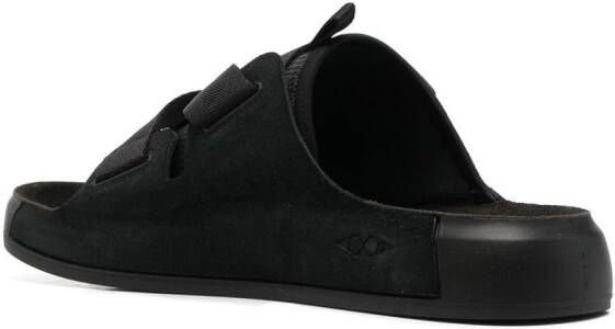 Stone Island Shadow Project Slippers met kruisbandsluiting Zwart