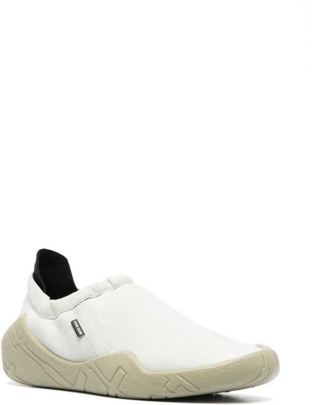 Stone Island Shadow Project Sneakers met logopatch Grijs