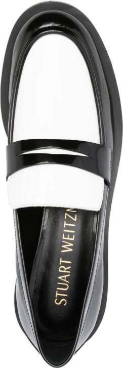 Stuart Weitzman Lakleren loafers Wit