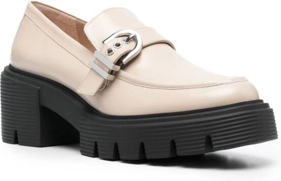 Stuart Weitzman Maverick Soho leren loafers Beige