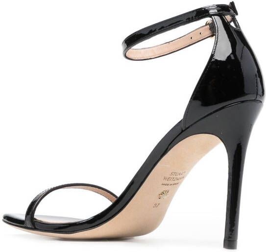 Stuart Weitzman Nudist Curve suède sandalen Zwart