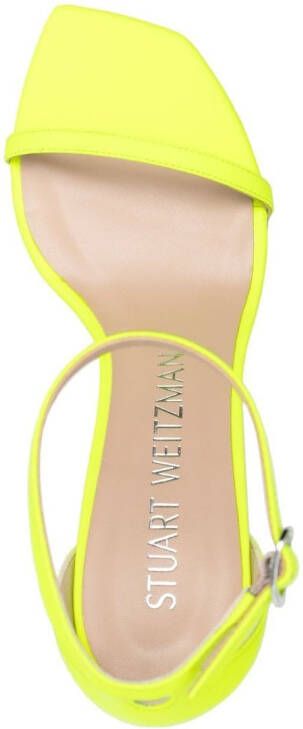 Stuart Weitzman Nudistsong sandalen met open neus Geel