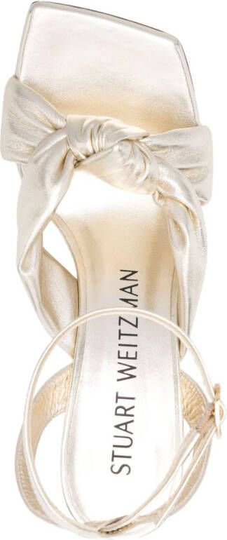 Stuart Weitzman Playa sandalen met enkelbandje Goud