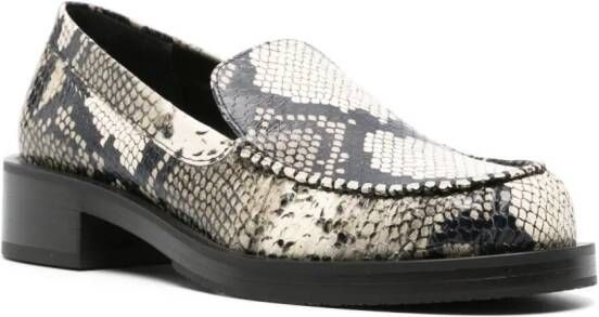 Stuart Weitzman Loafers met slangenleer-effect Grijs