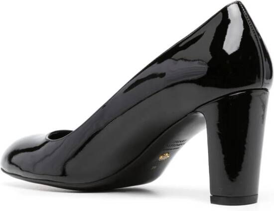 Stuart Weitzman Vida gelakte pumps Zwart