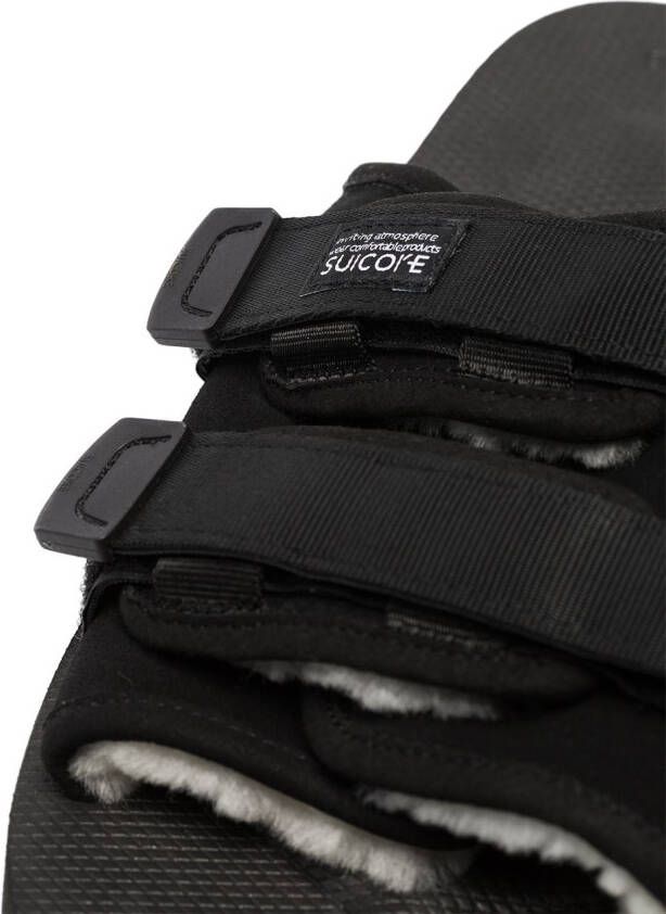 Suicoke Moto slippers met klittenband Zwart