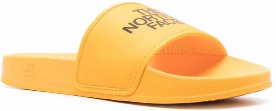 The North Face Base Camp slippers met logoprint Geel