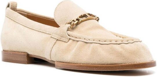 Tod's Loafers met ketting Beige