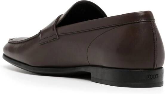 Tod's Loafers met logo-reliëf Bruin