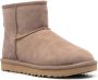 UGG Classic Mini II enkellaarzen Beige - Thumbnail 2