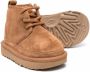 UGG Kids Neumel II enkellaarzen Beige - Thumbnail 2