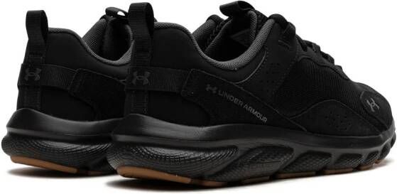 Under Armour "Charged Verssert Black Out sneakers" Zwart