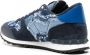 Valentino Garavani Rockrunner denim sneakers met camouflageprint Blauw - Thumbnail 3