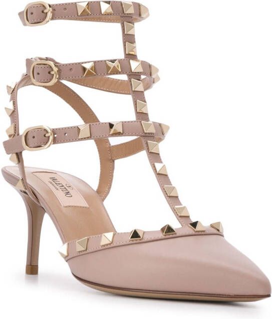 Valentino Garavani Rockstud pumps Beige