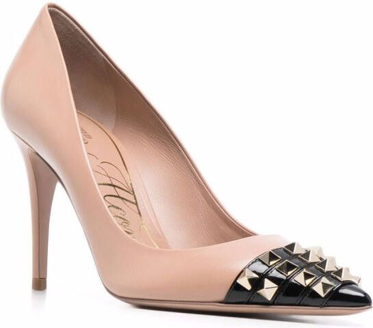 Valentino Garavani Rockstud pumps met puntige neus Roze