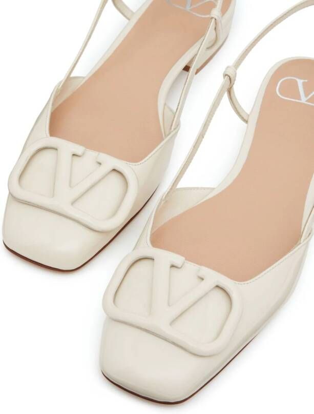 Valentino Garavani Vlogo Signature 20mm slingback pumps Beige