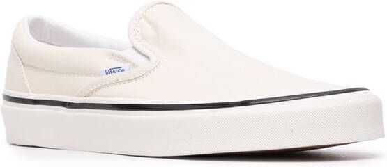 Vans 98 DX slip-on sneakers Beige