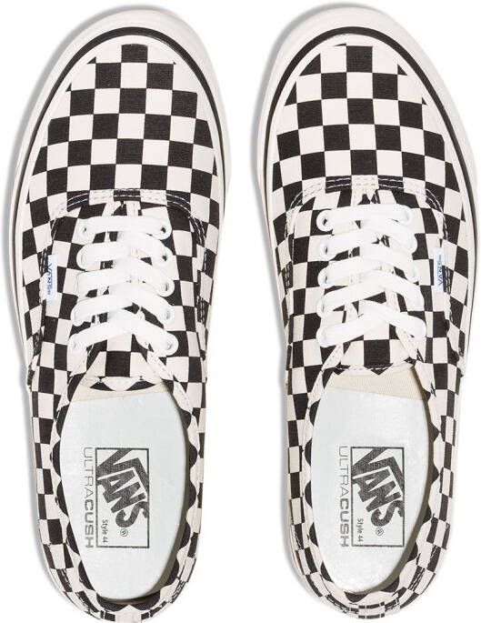 Vans UA Authentic 44 DX sneakers Zwart