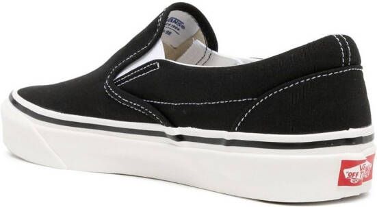 Vans UA Classic Slip-On 98 DX sneakers Zwart