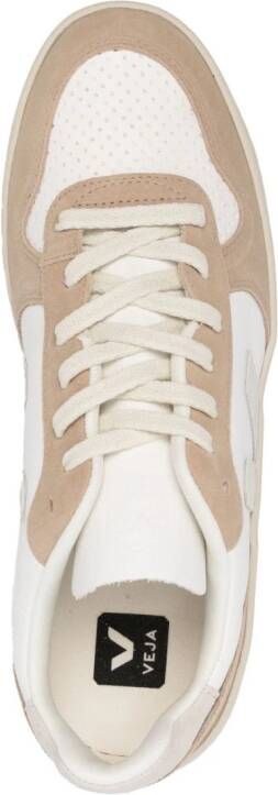 VEJA V-10 sneakers met vlakken Beige