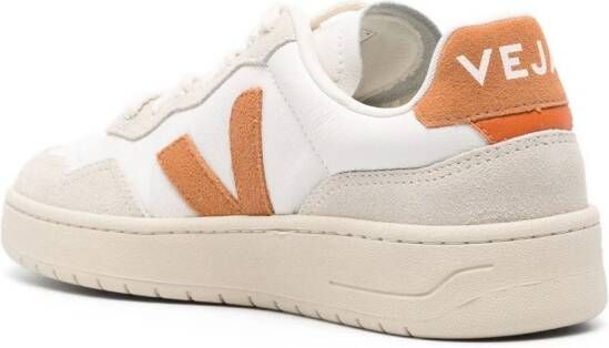 VEJA V-90 leren sneakers Wit