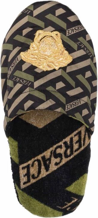 Versace Slippers met geborduurd logo Groen