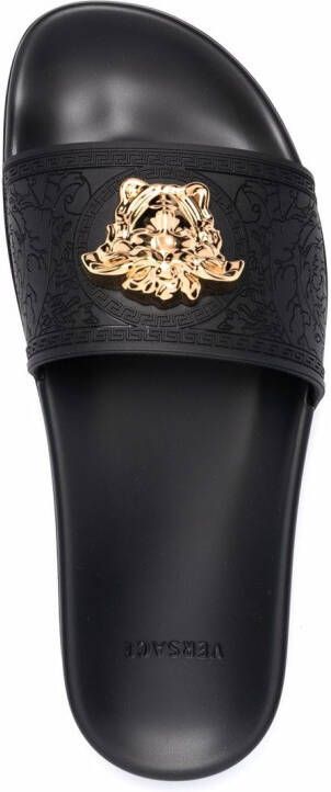 Versace Slippers met Medusa plakkaat Zwart