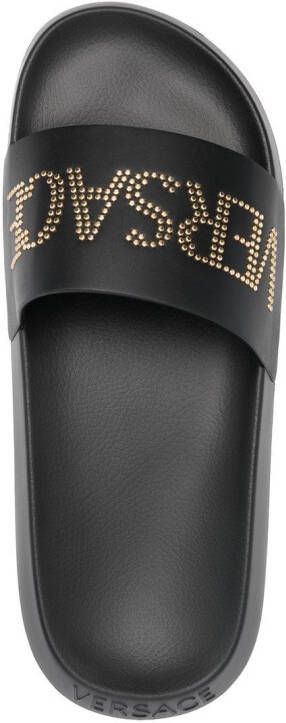 Versace Slippers met studs Zwart